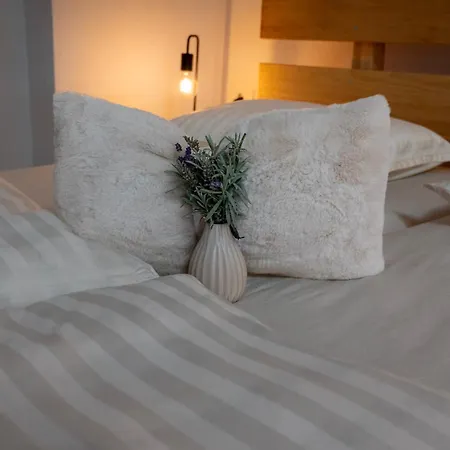 Horse Whispering Ranch Apartma شقة